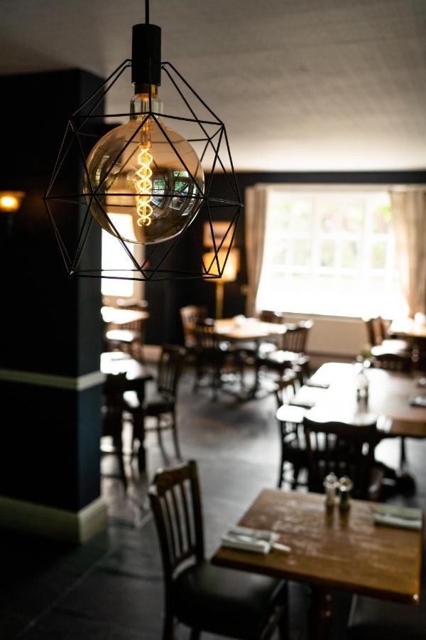 The Plough Itchen Abbas Hotel Winchester Exterior foto